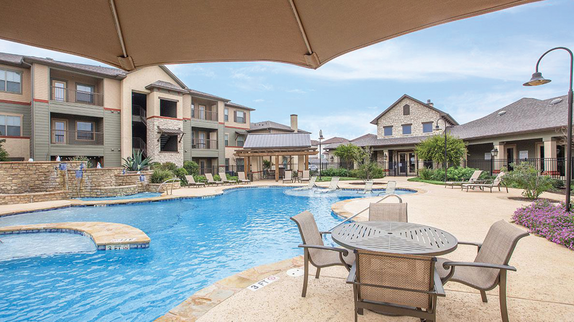 TBSG-Website-CC-GS-CiboloCrossing-Hero