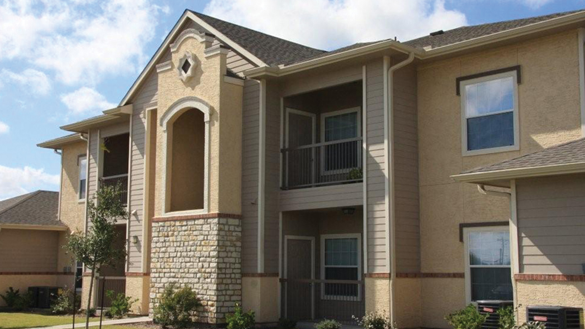 TBSG-Website-CC-GS-EasterlingVillage-Hero