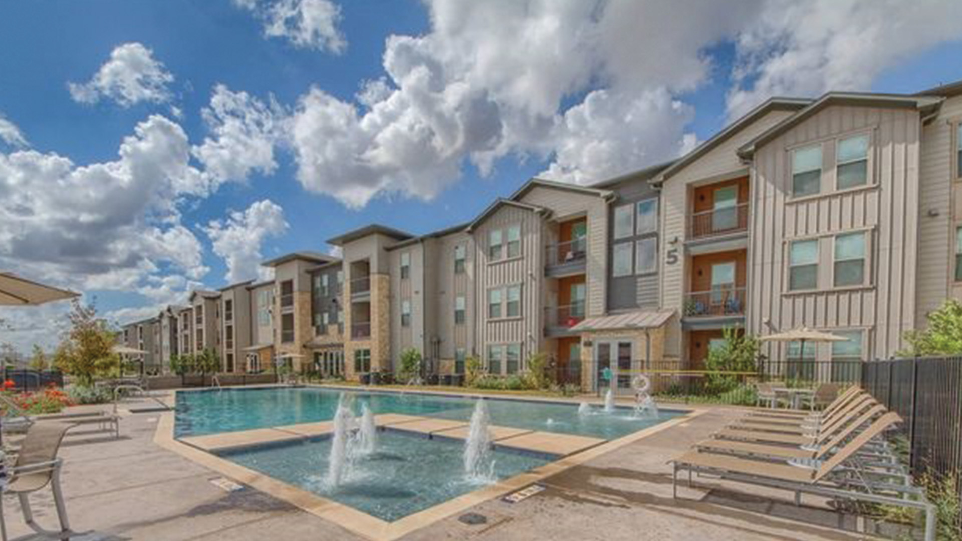 TBSG-Website-CC-GS-MerrittMonument-Hero